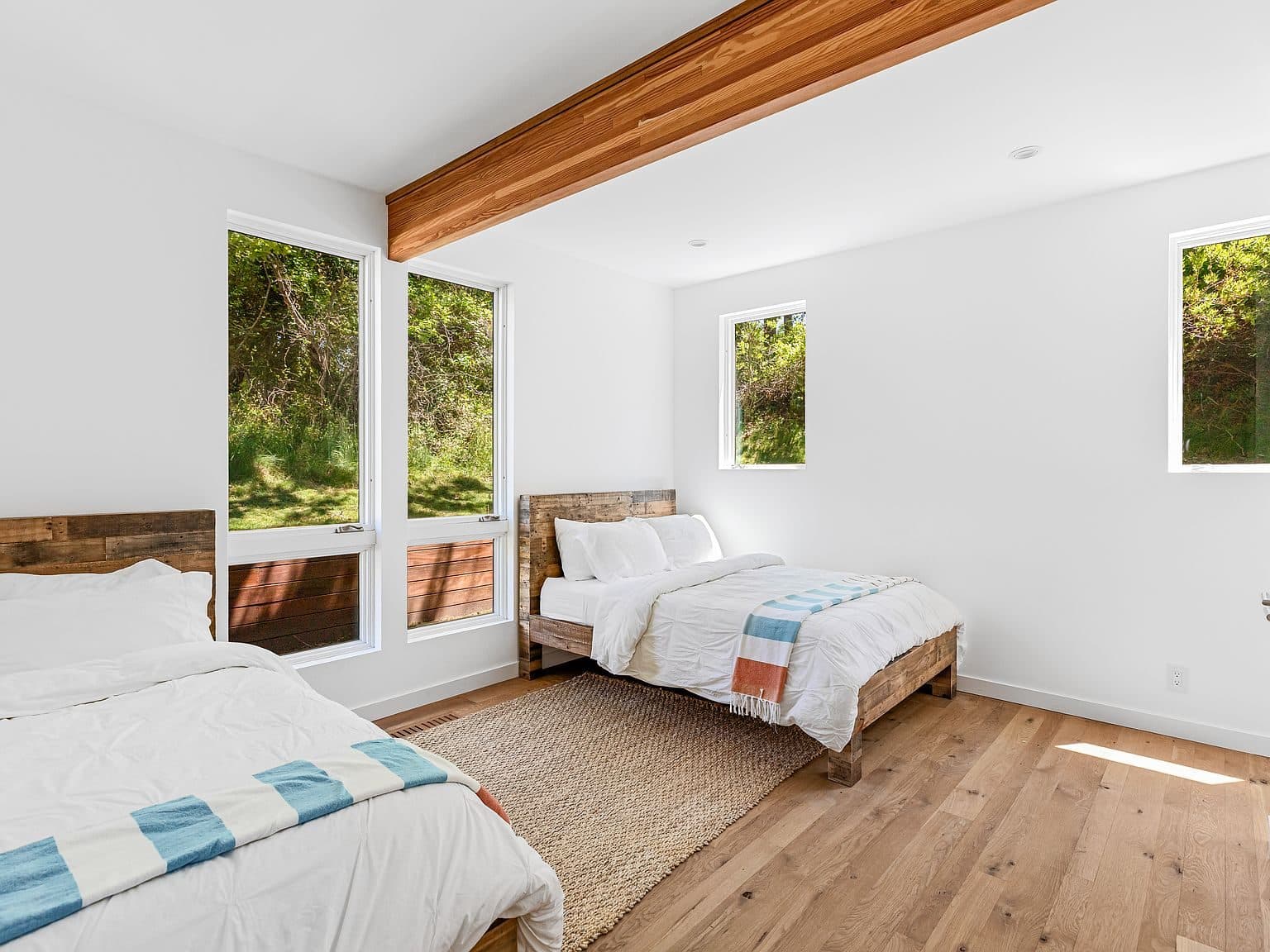 10 Captain Balfour Way — photo 11