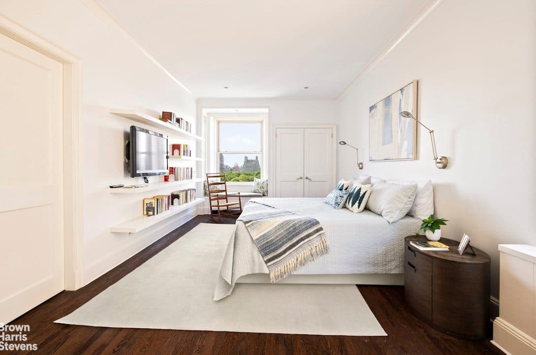 1010 Fifth Avenue #14B — photo 6