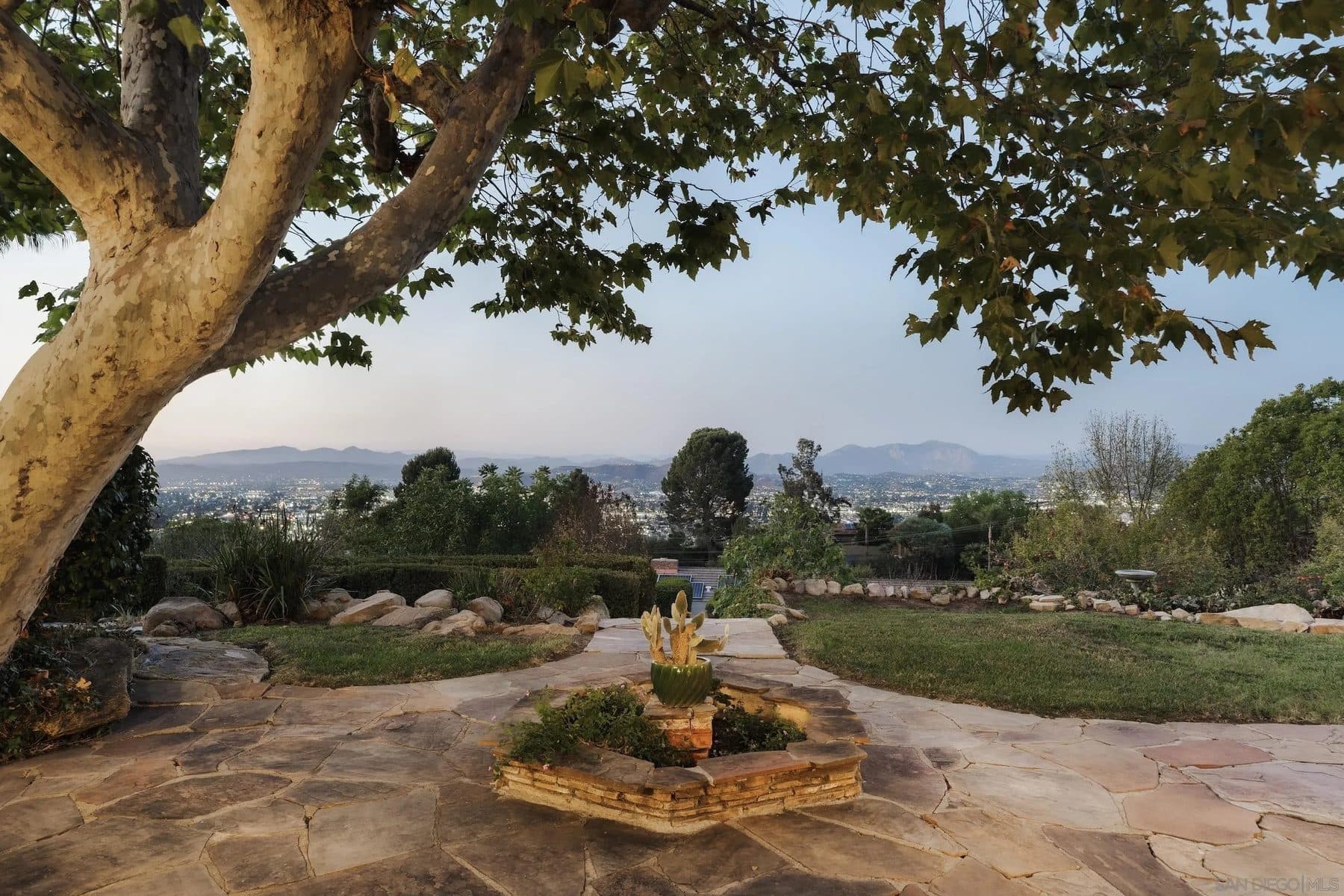 10260 Fuerte Drive — photo 2