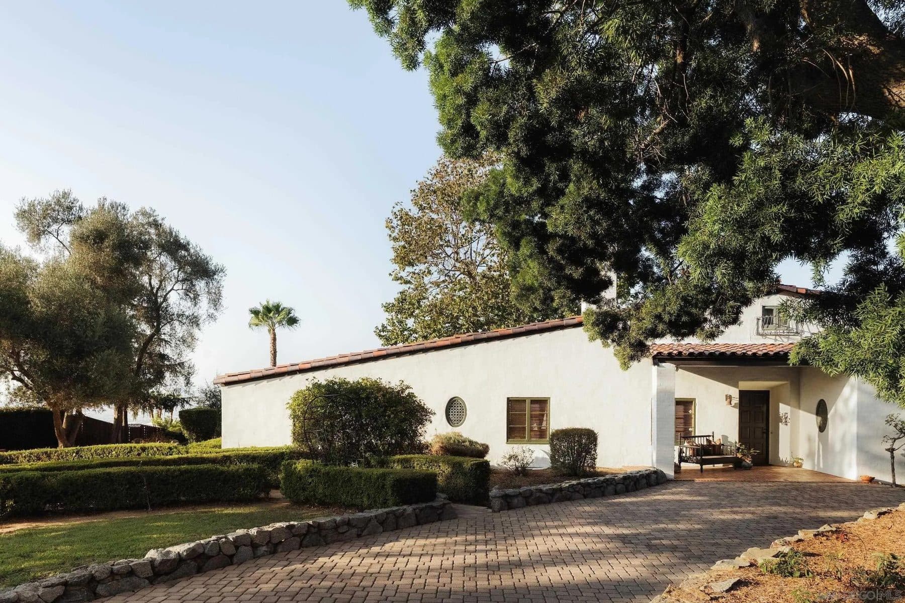 10260 Fuerte Drive — photo 5