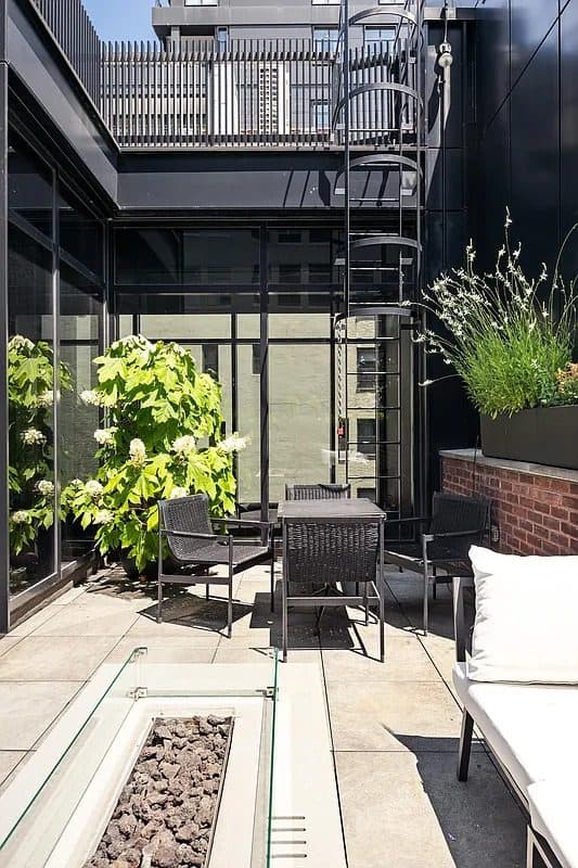 121 Leroy Street — photo 26