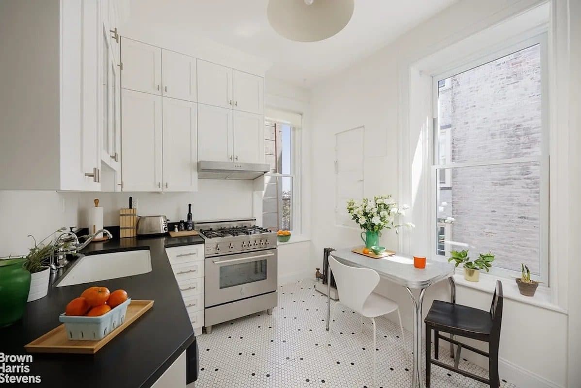 126 Greene Avenue #4W — photo 4