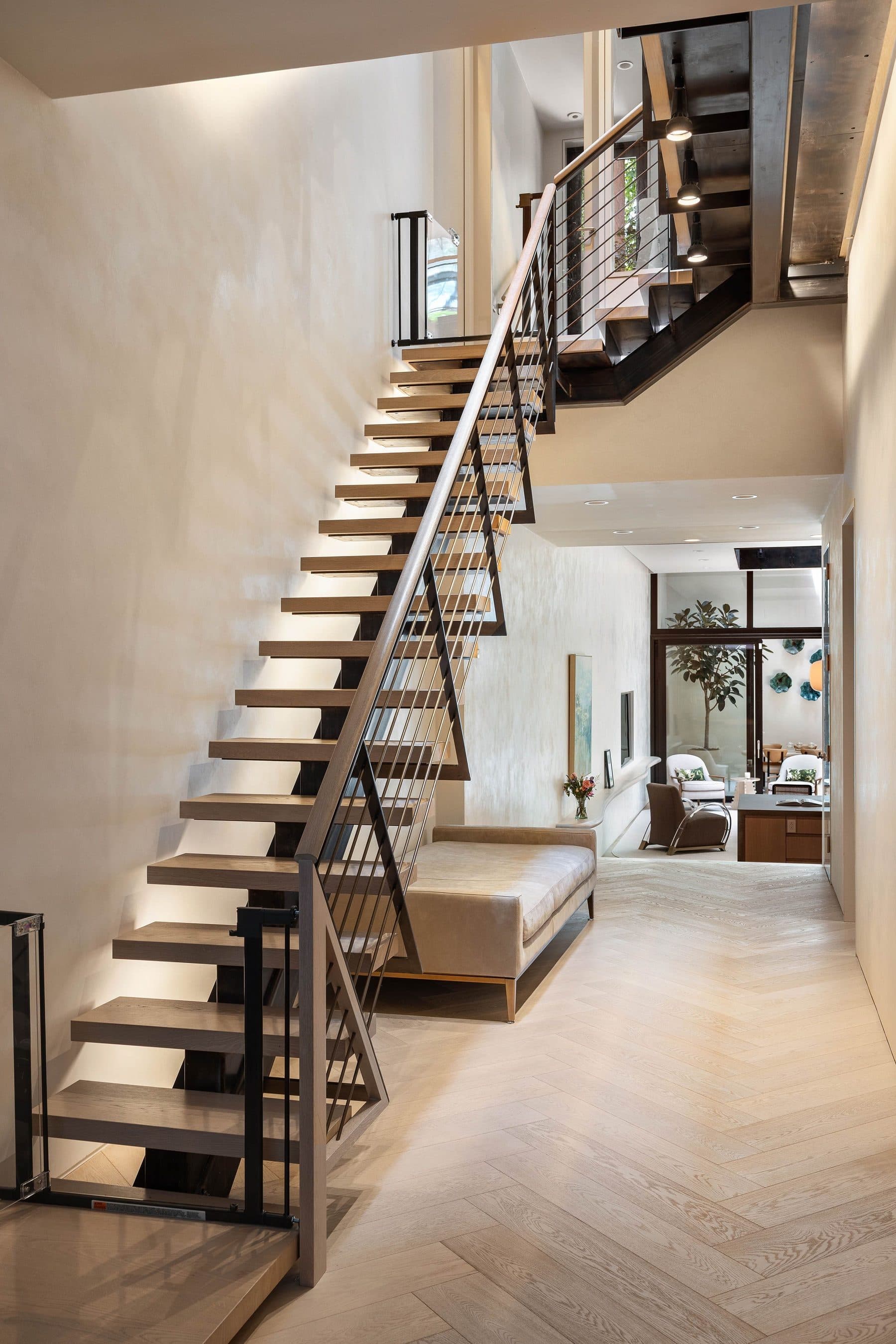 13 Leroy Street — photo 10