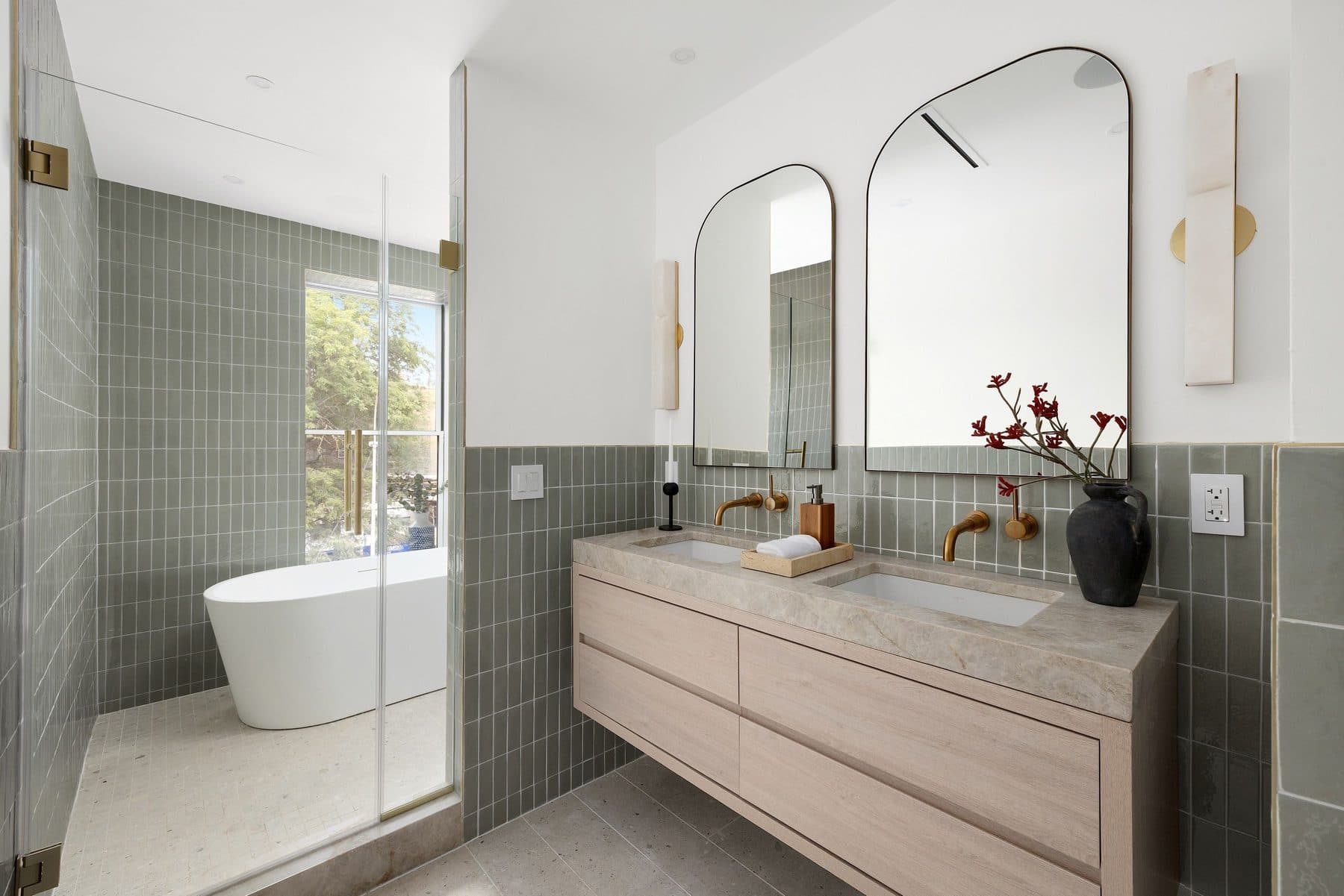 134 Macon Street — photo 17