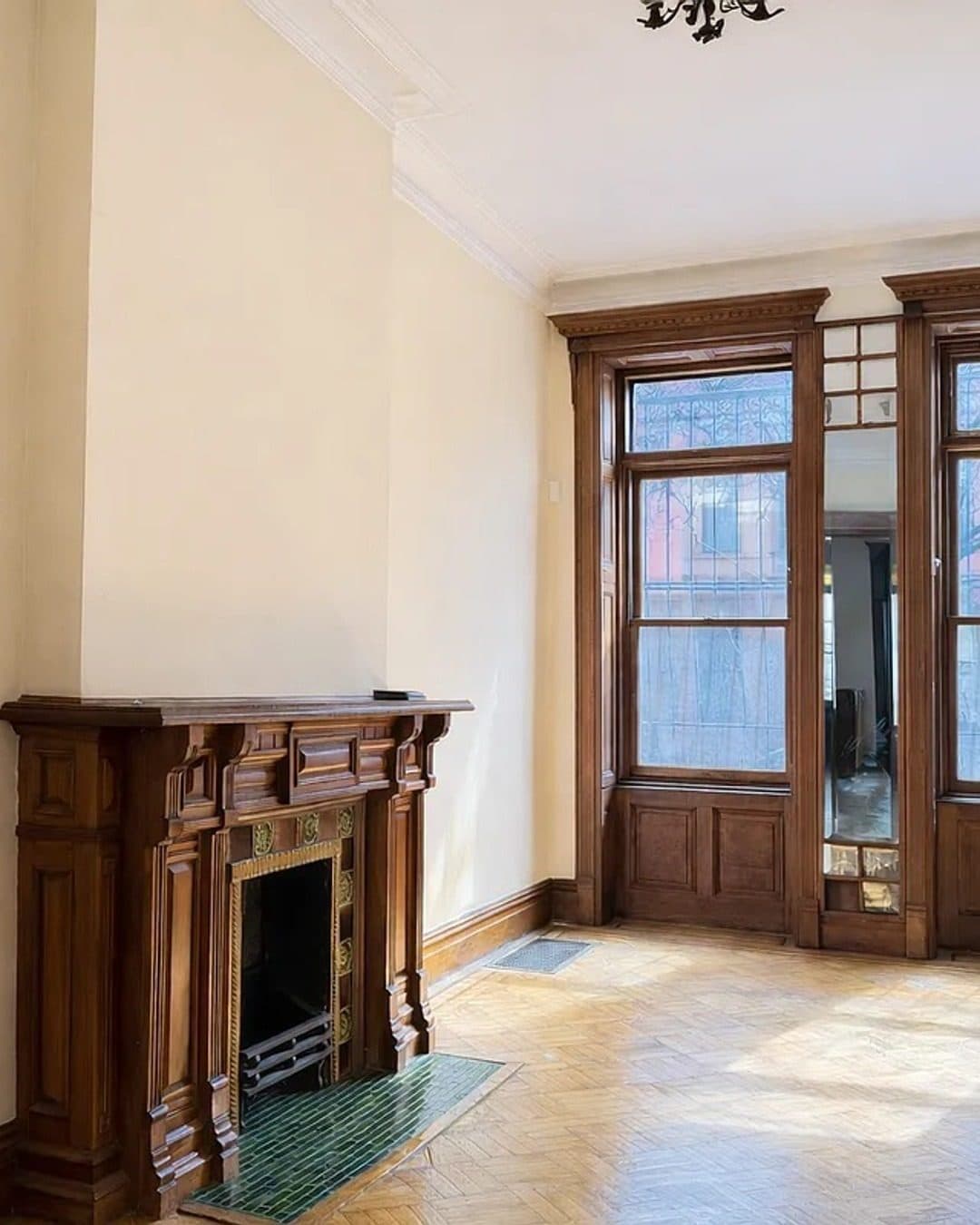 137 Manhattan Avenue #1 — photo 2