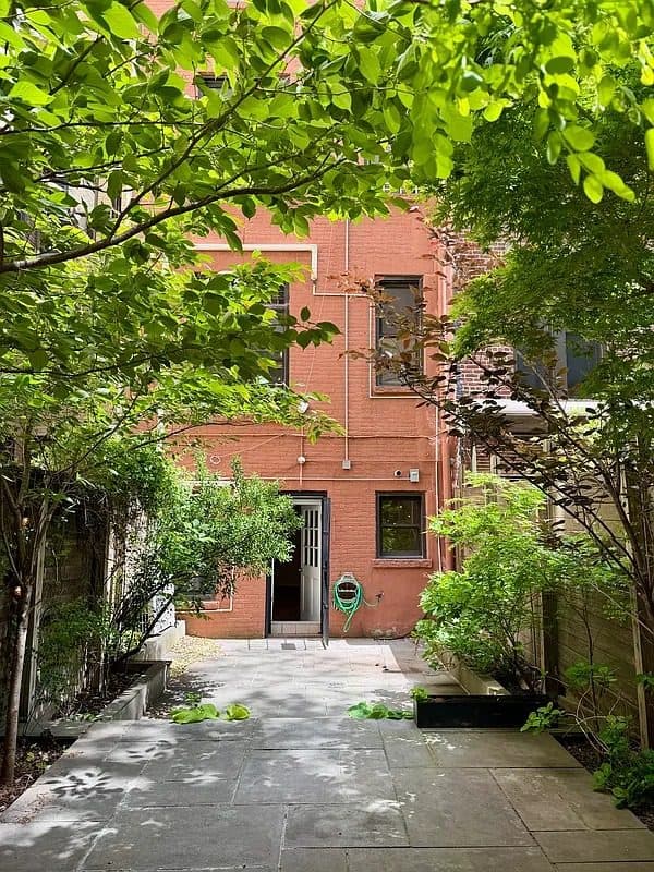 137 Manhattan Avenue #1 — photo 7