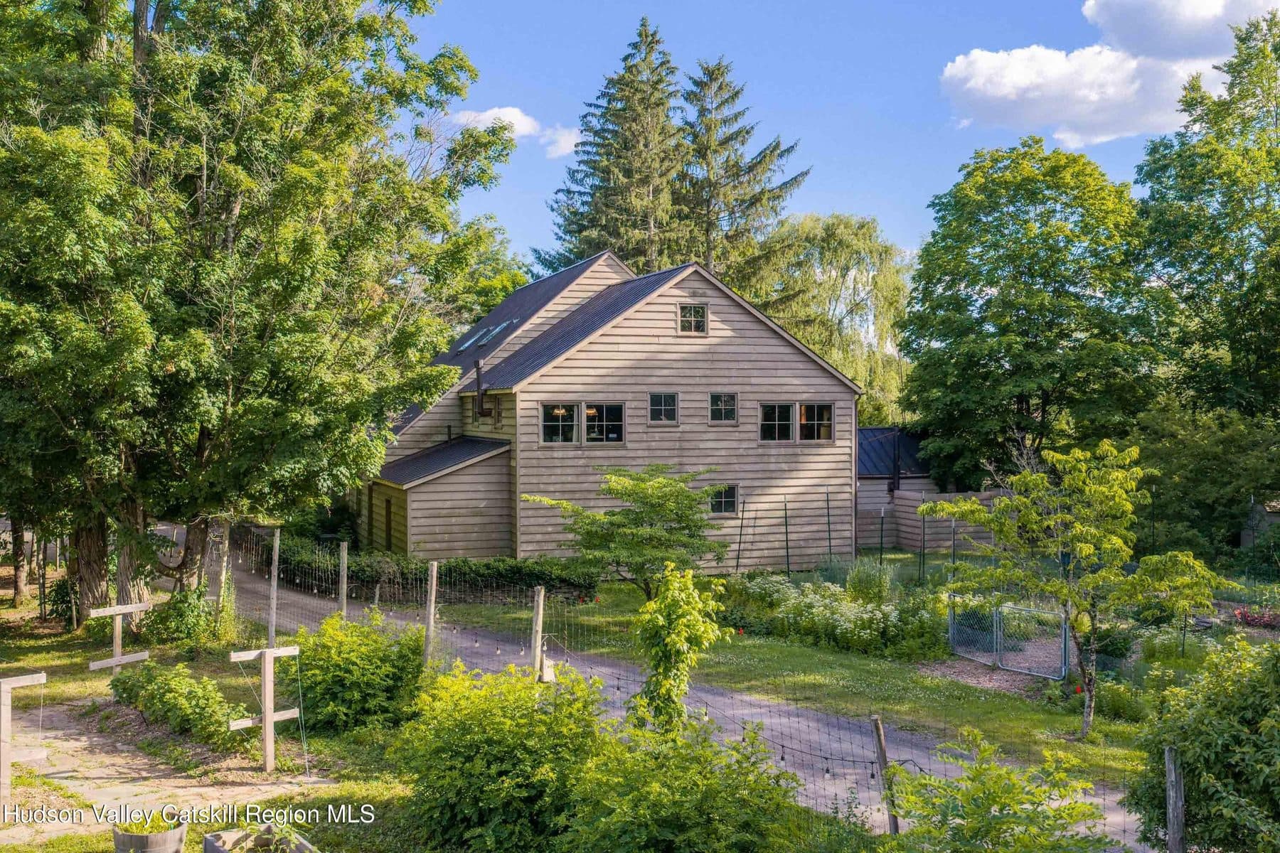 1389 Highway 212 — photo 36