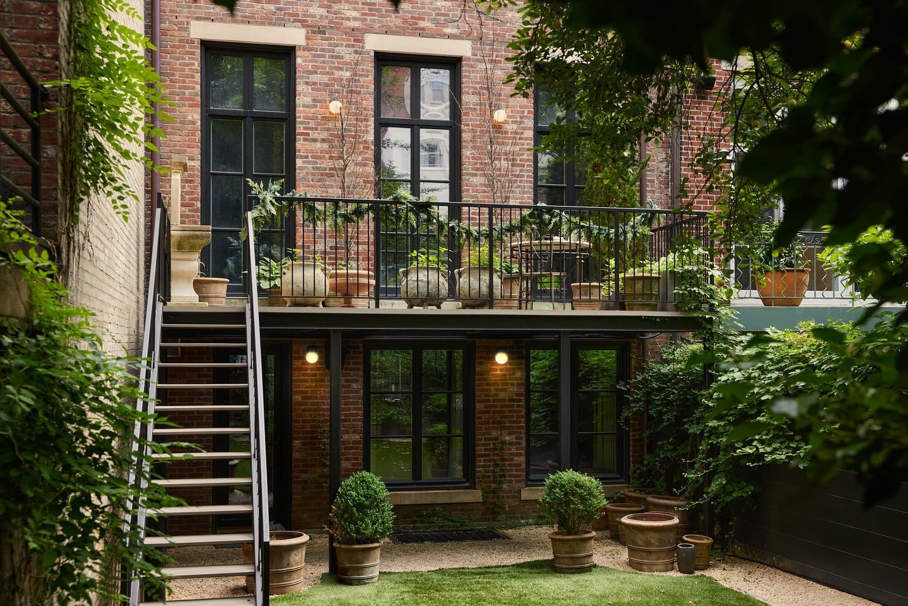 14 Saint Luke's Place — photo 11
