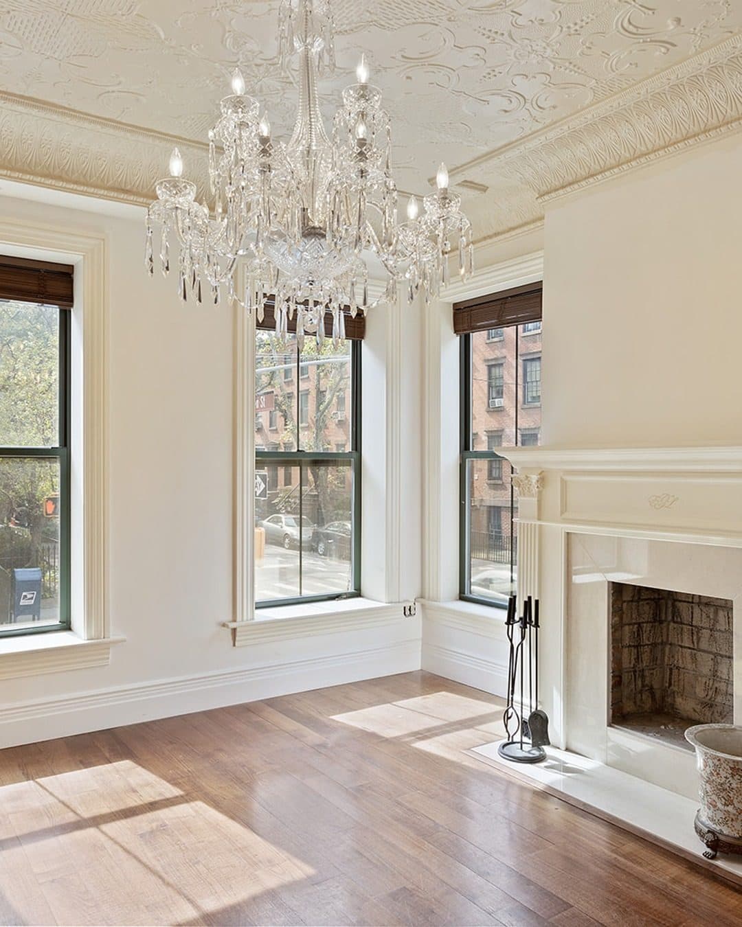 146 Hoyt Street