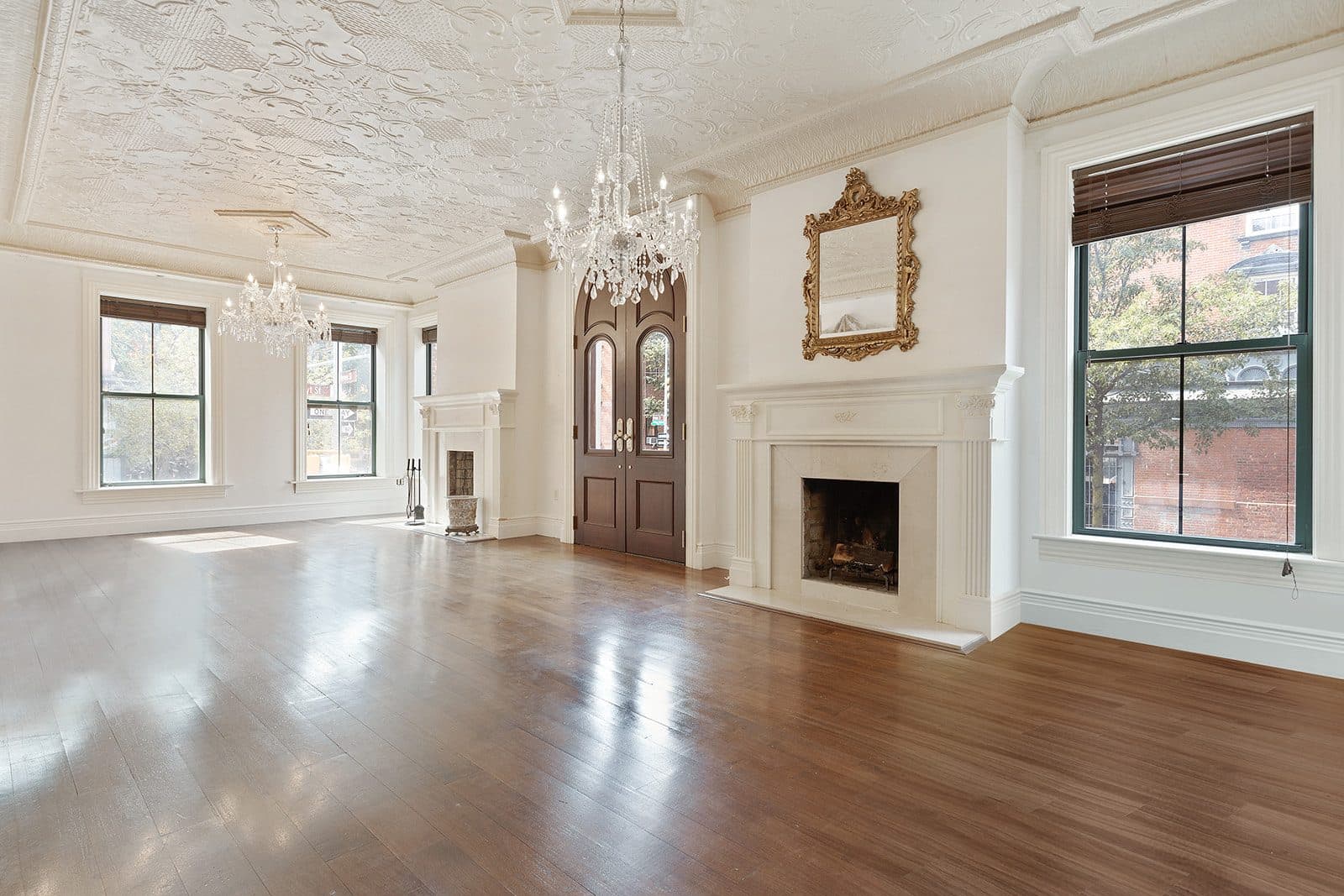 146 Hoyt Street — photo 1