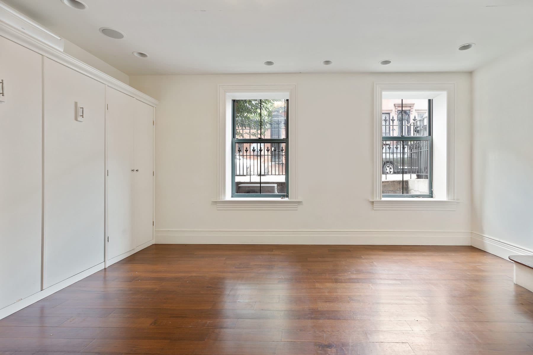 146 Hoyt Street — photo 12