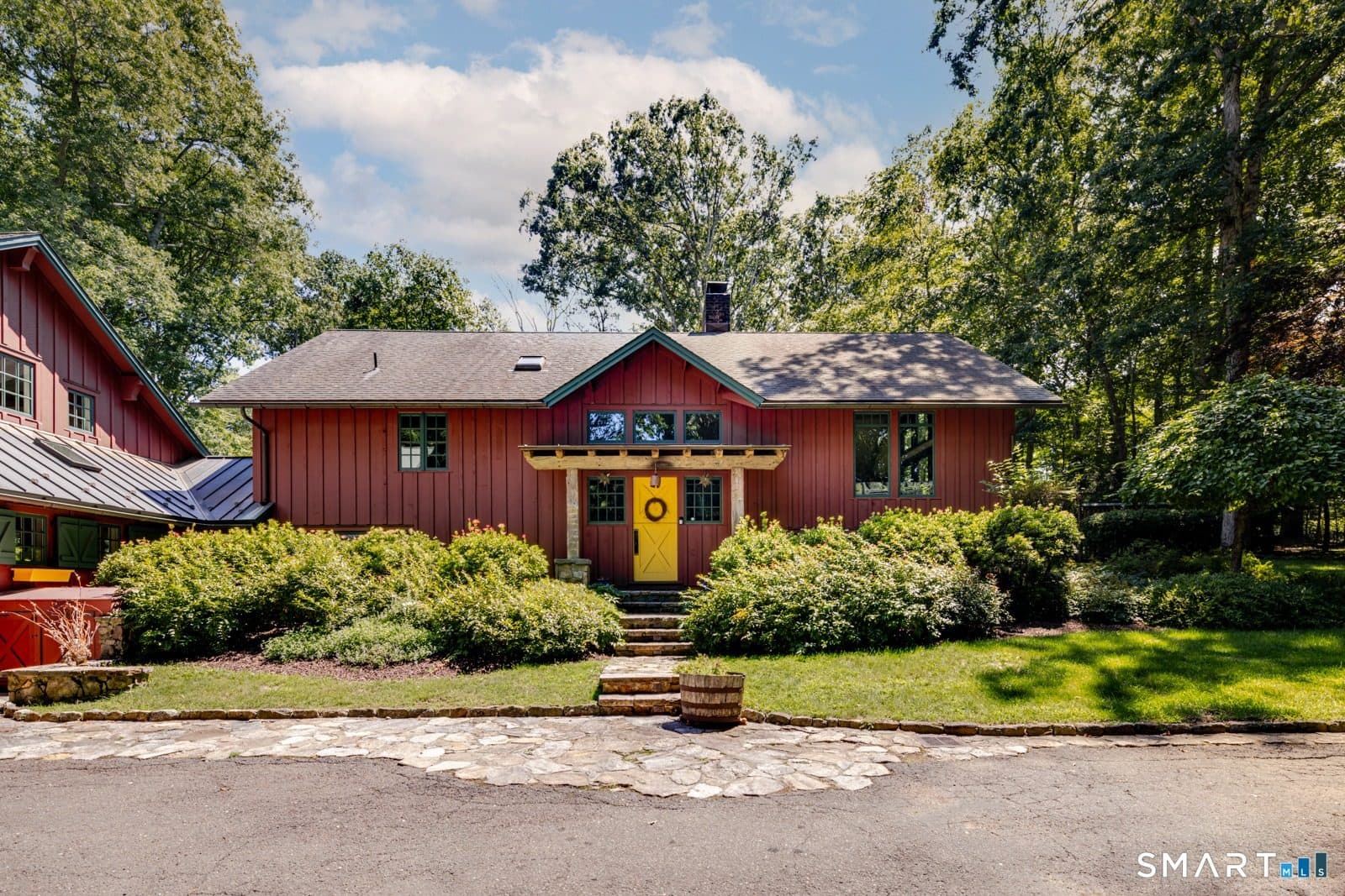 15 Birch Hill Road — photo 2