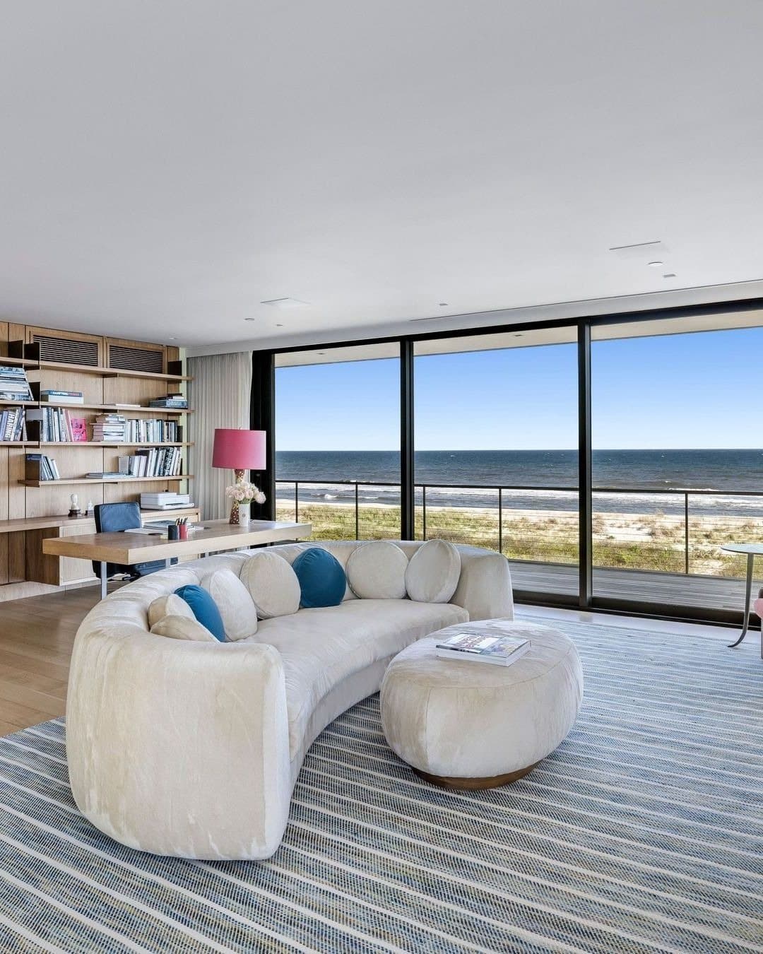 15 Dune Road — photo 8