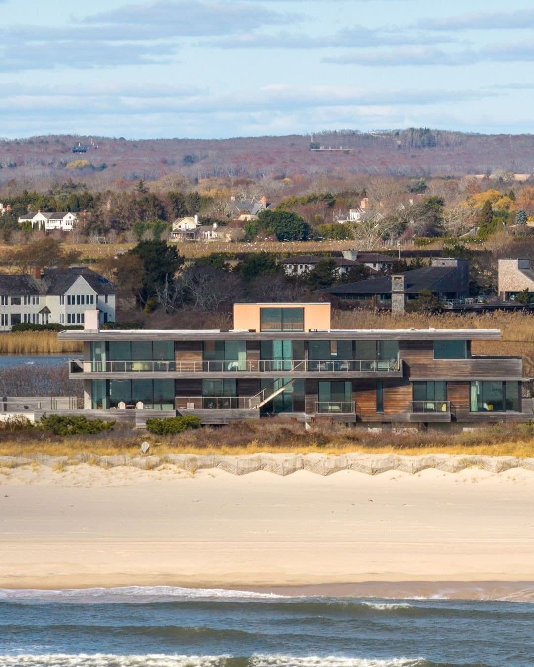 15 Dune Road — photo 11