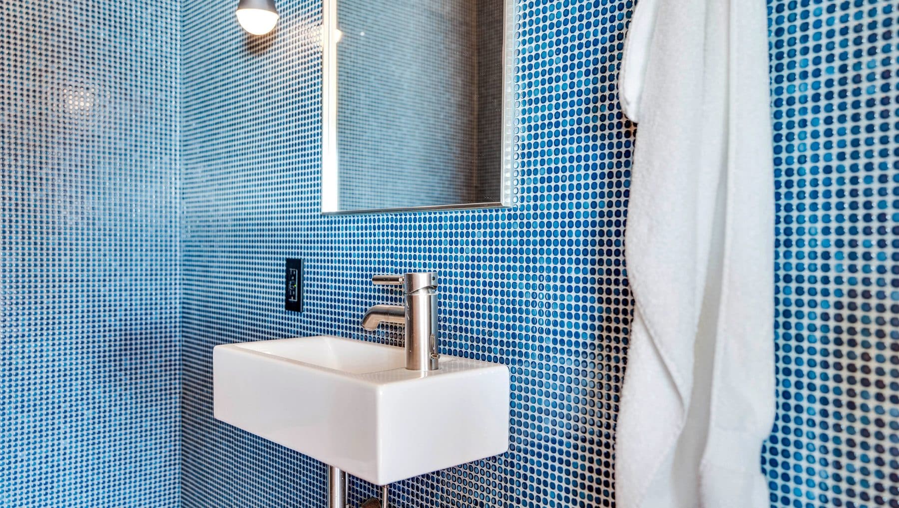 15 Dune Road — photo 36