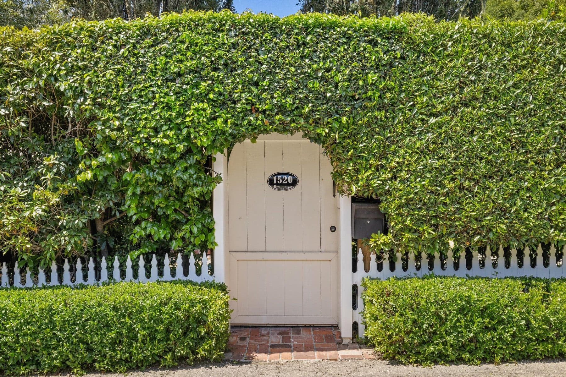 1520 Willina Lane — photo 4