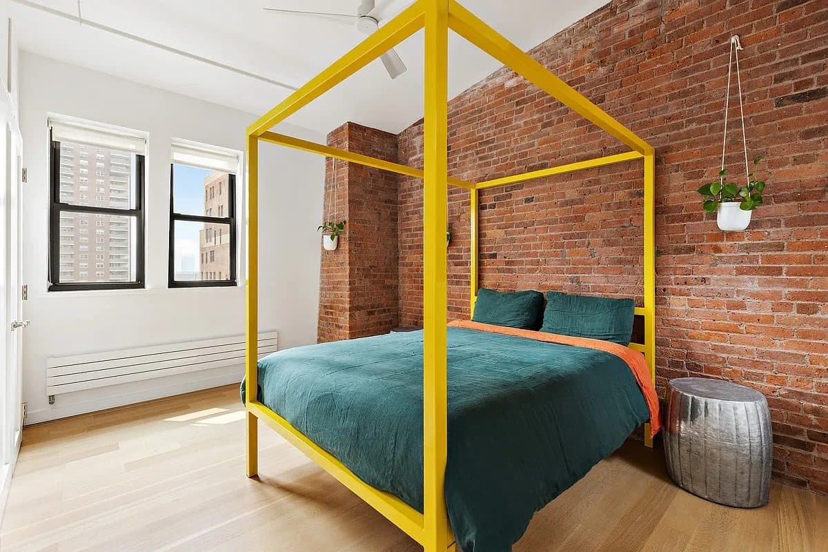 165 Duane Street — photo 13