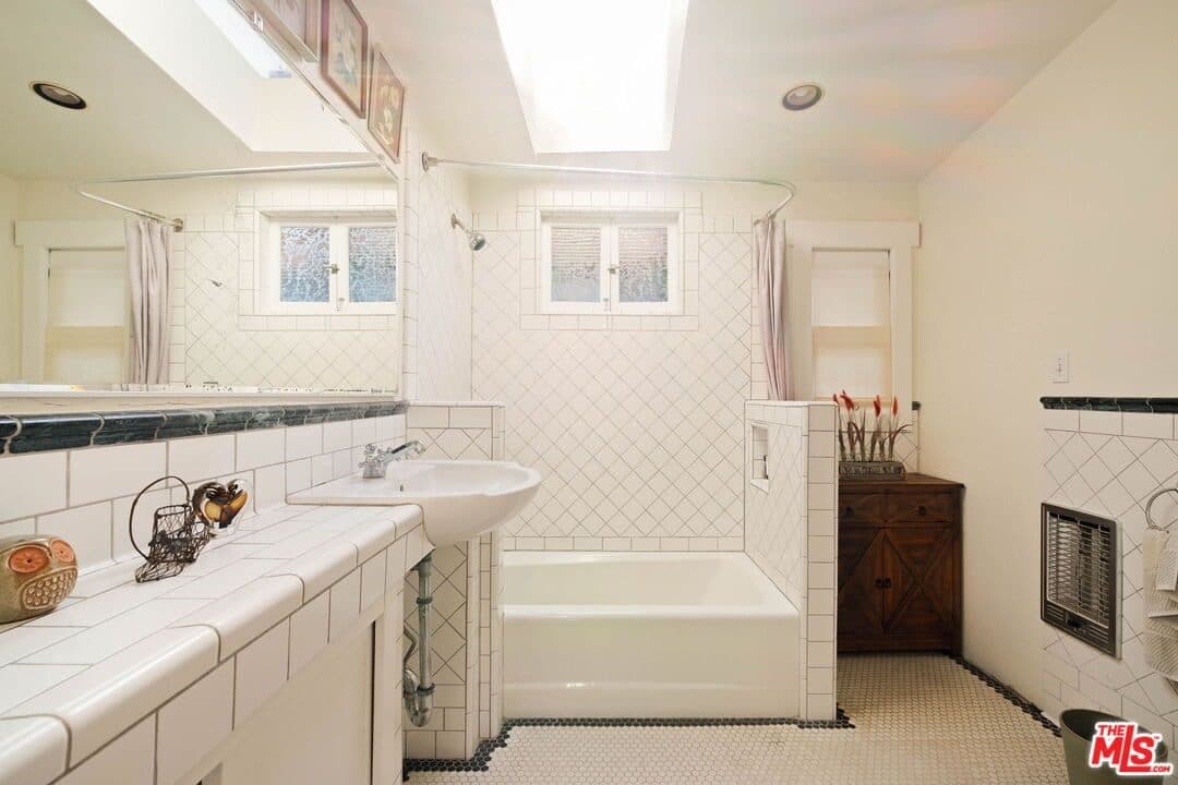 1670 Electric Avenue — photo 24