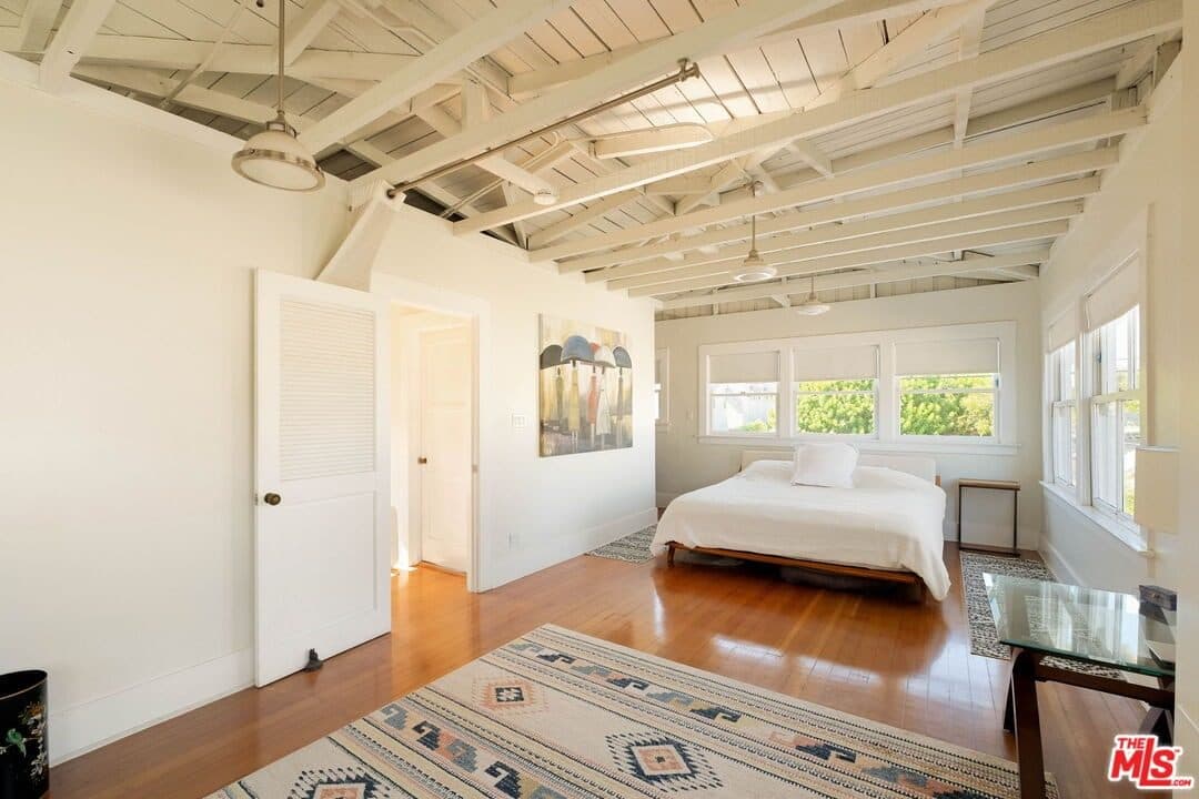 1670 Electric Avenue — photo 30
