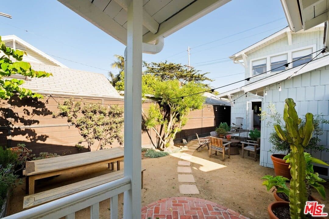 1670 Electric Avenue — photo 44