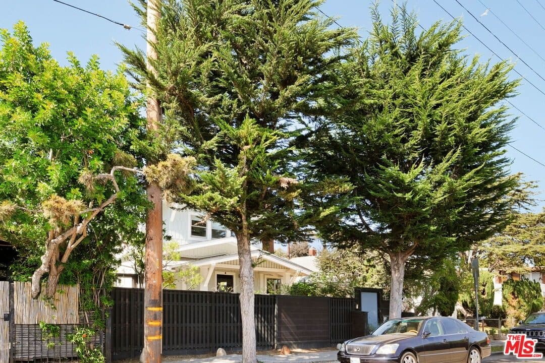 1670 Electric Avenue — photo 47