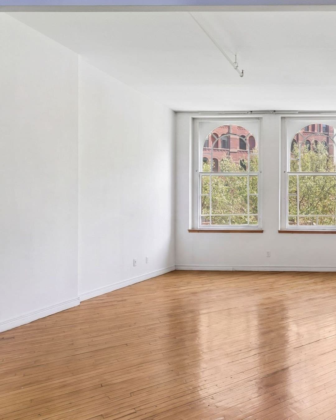 168 Duane Street — photo 3