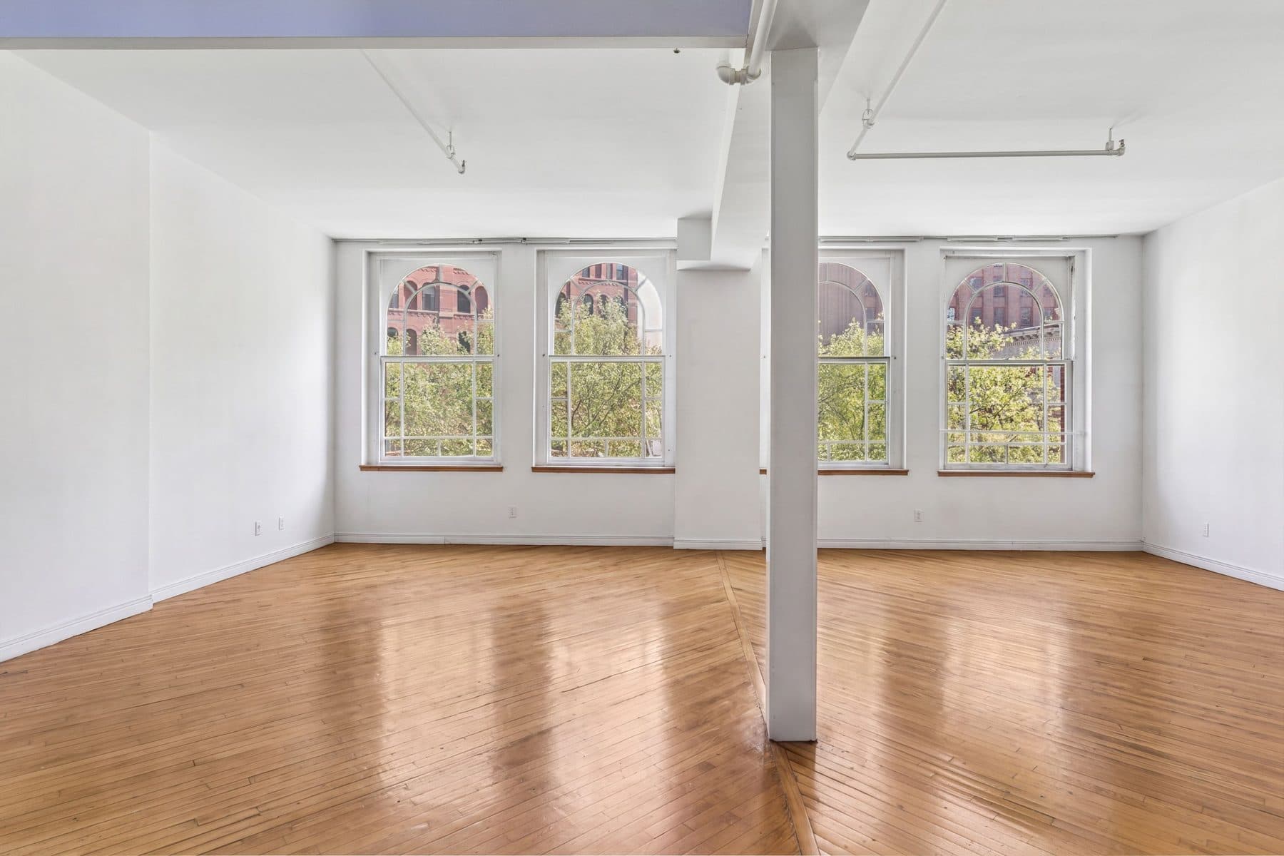 168 Duane Street — photo 3