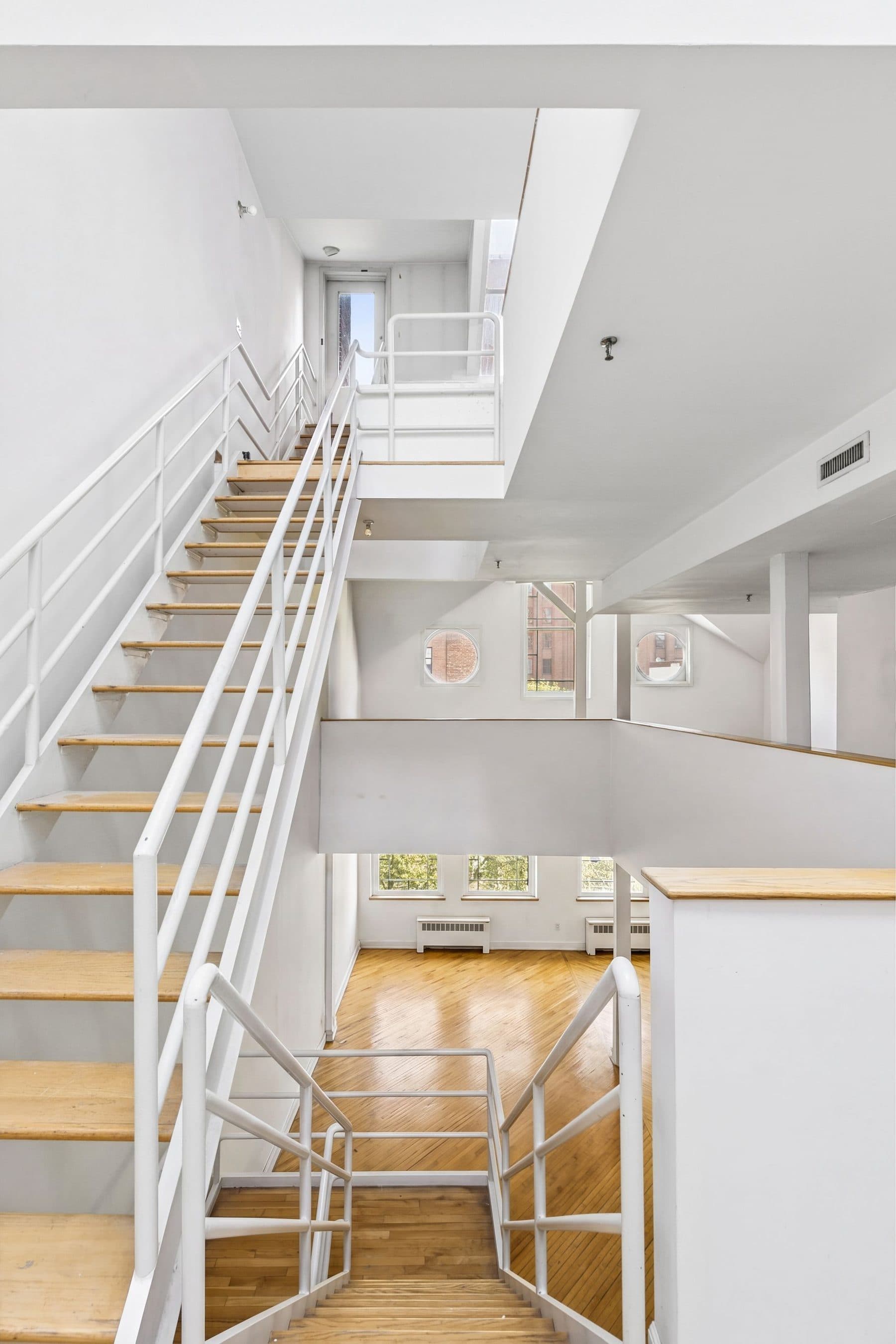 168 Duane Street — photo 11