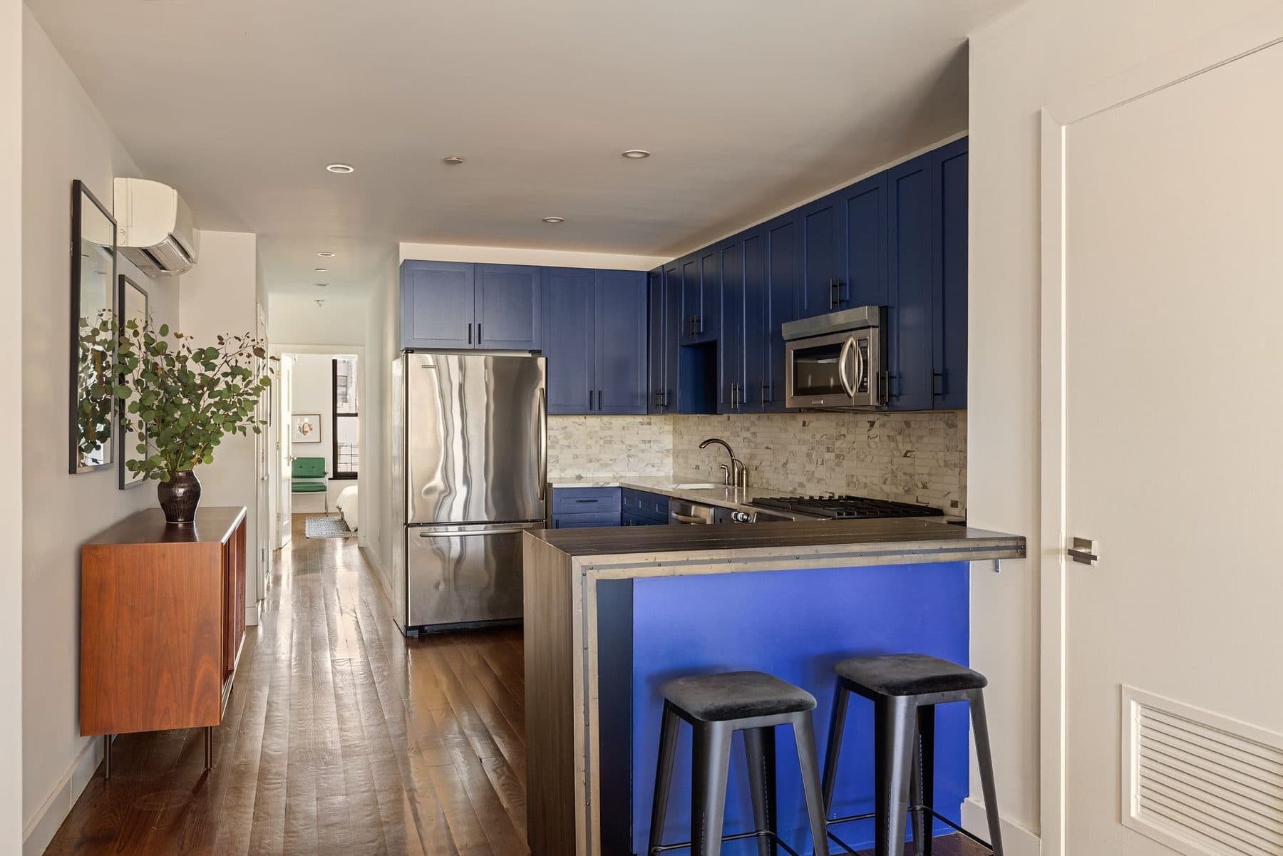 17 Orchard Street — photo 3