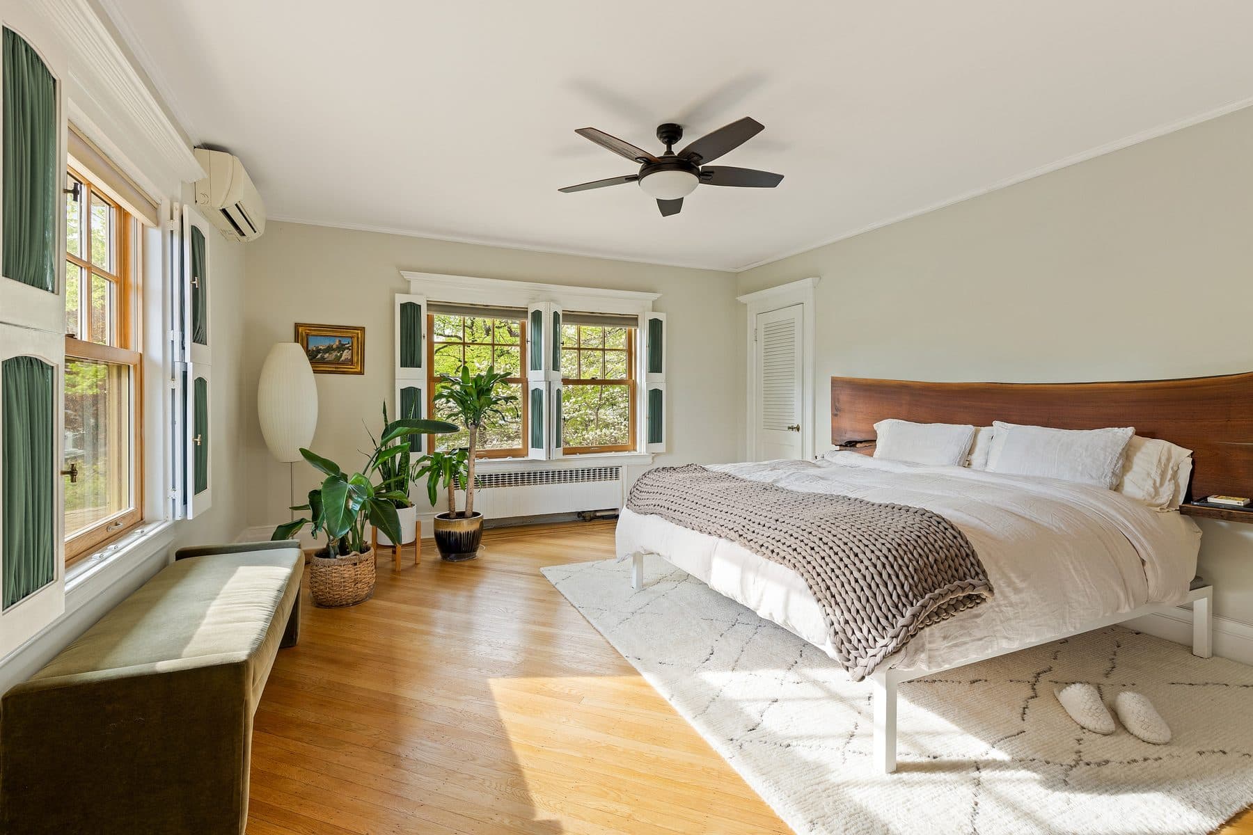 1806 Ditmas Avenue — photo 14