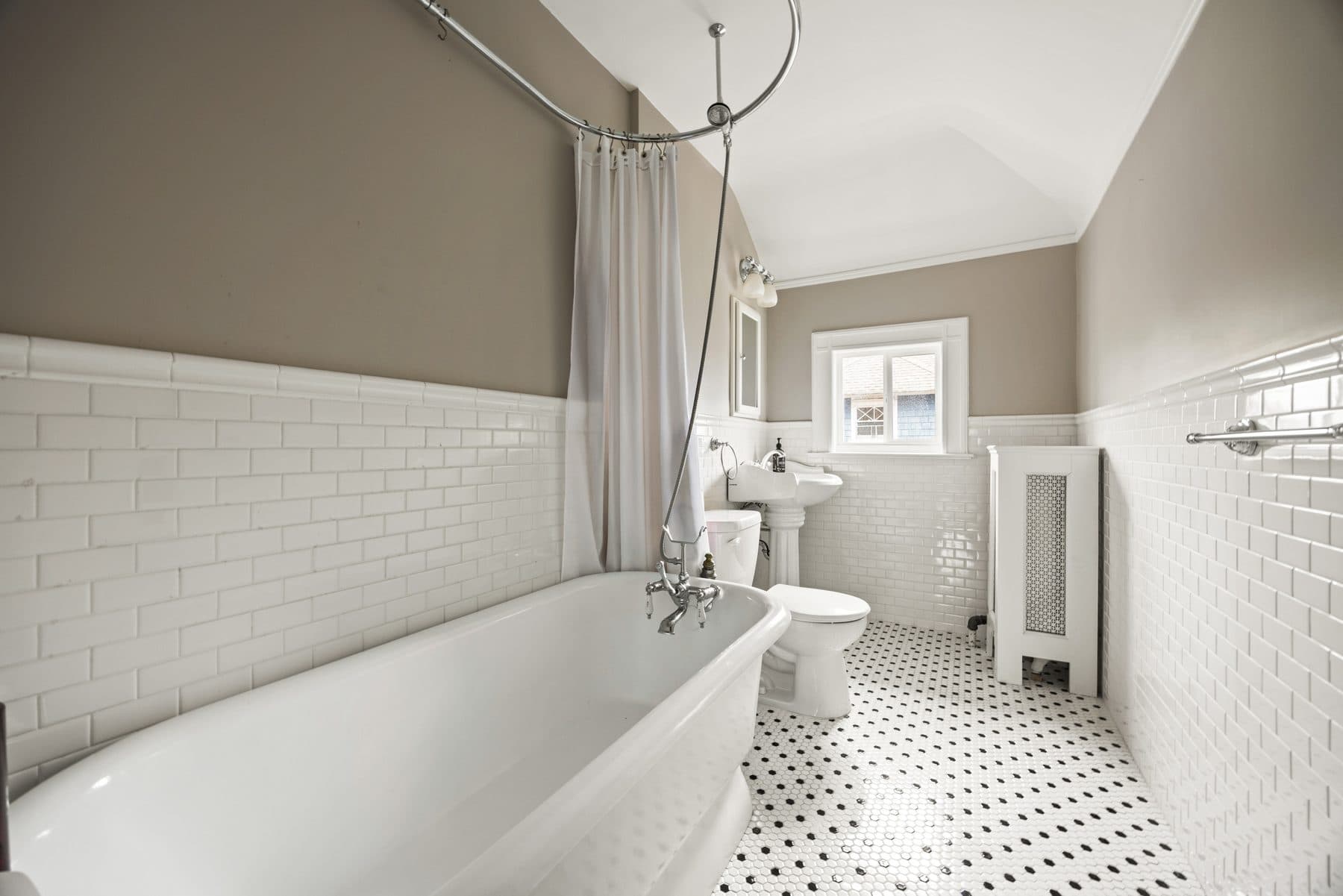 1806 Ditmas Avenue — photo 34