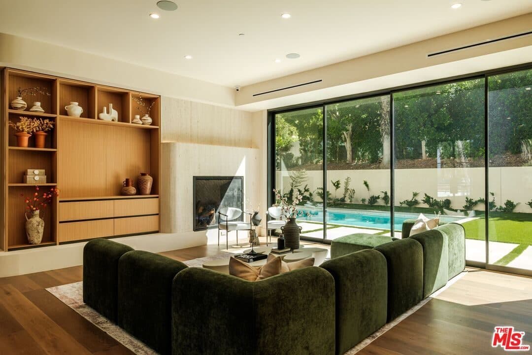 18100 Karen Drive — photo 4