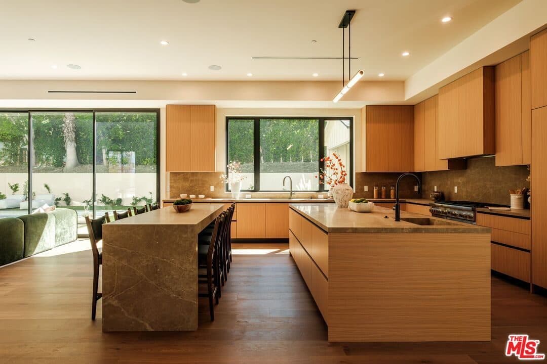 18100 Karen Drive — photo 9