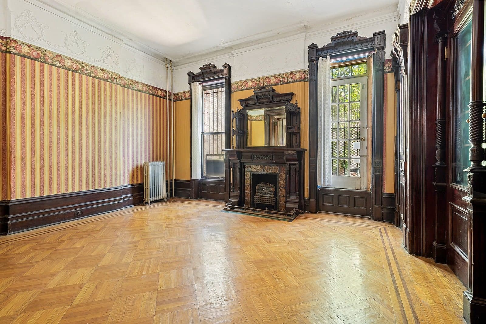 189 Hancock Street — photo 1