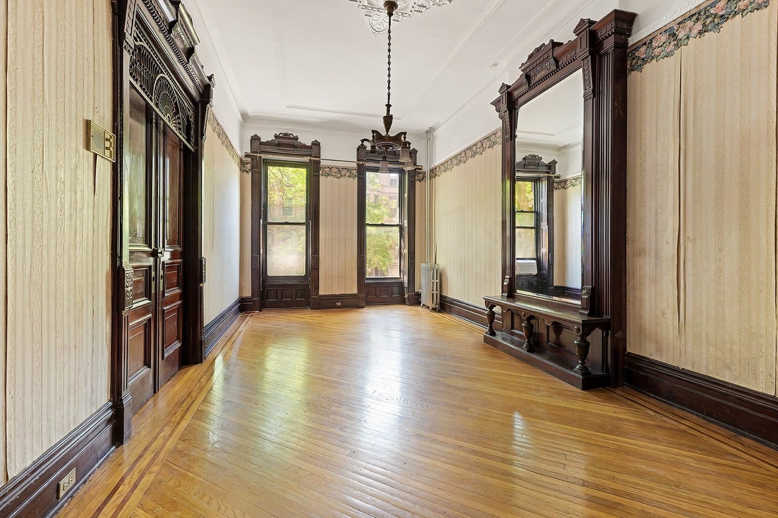 189 Hancock Street — photo 2