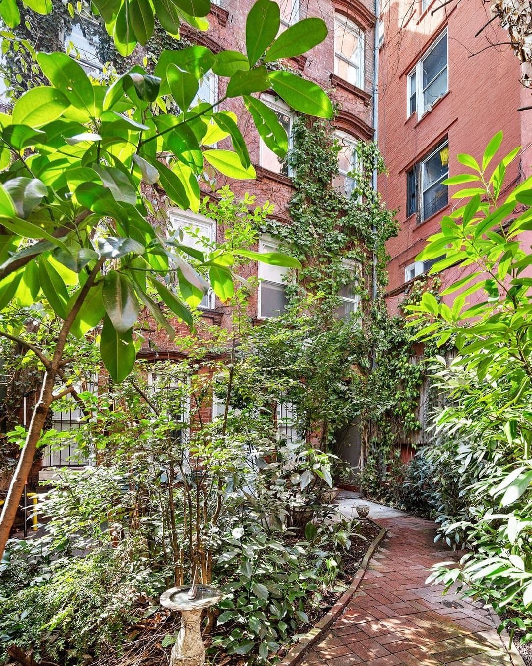 18 Spring Street, Unit 3R