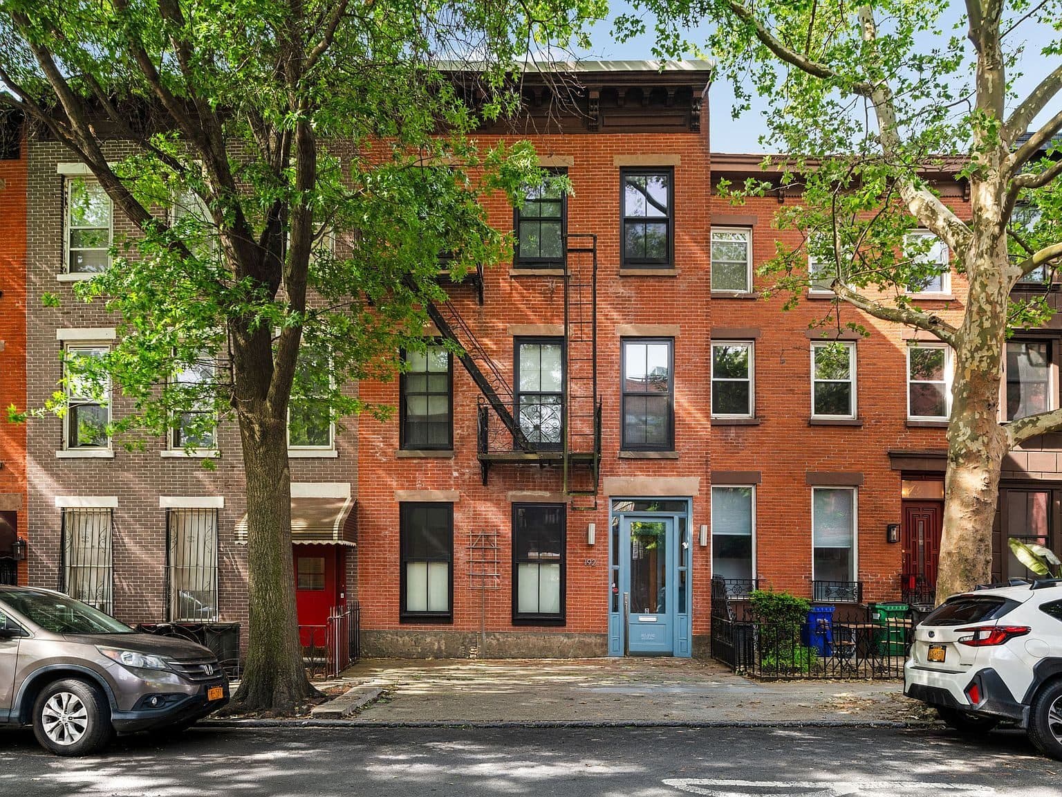 192 Nelson Street — photo 2