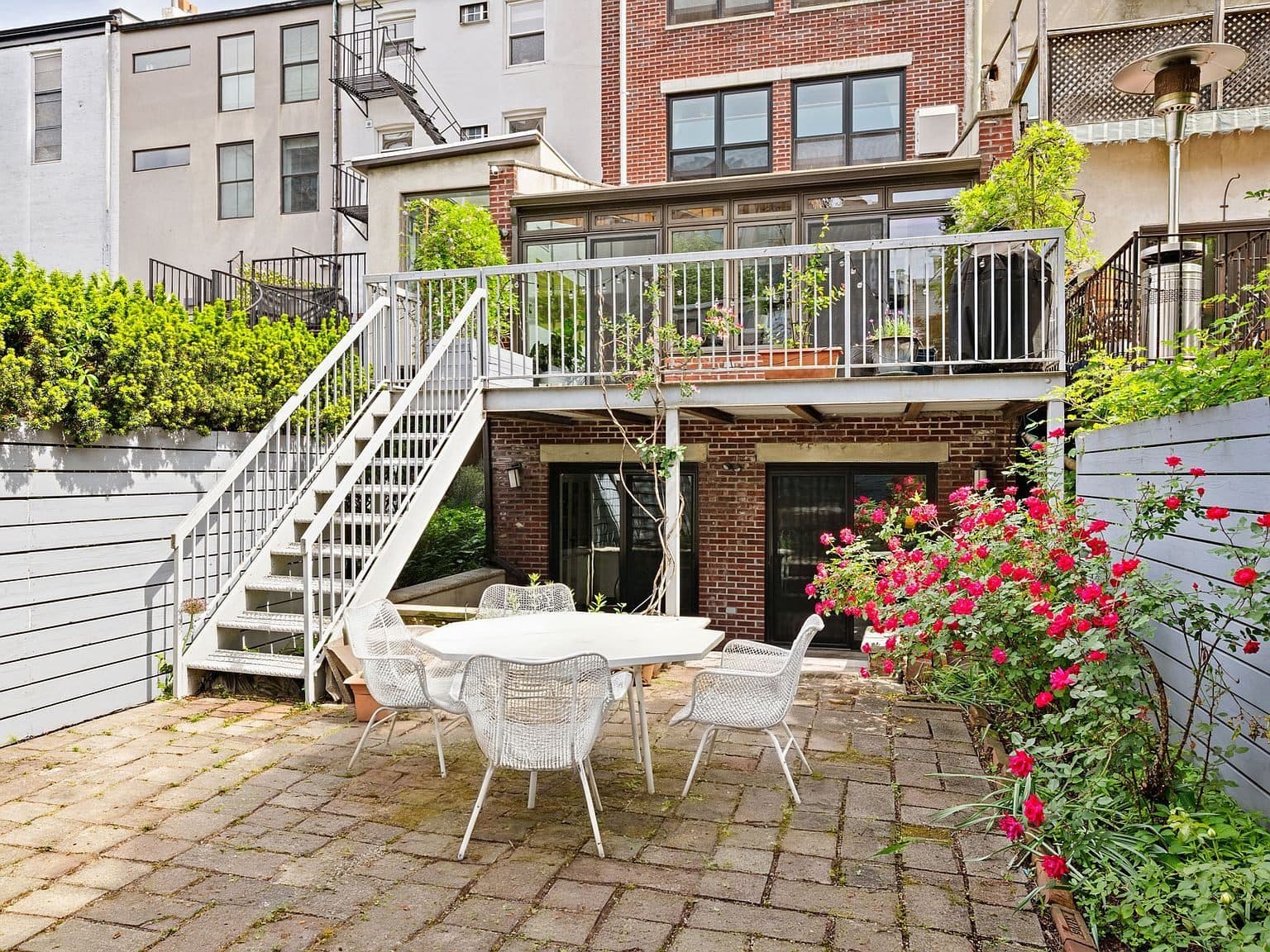 192 Nelson Street — photo 10