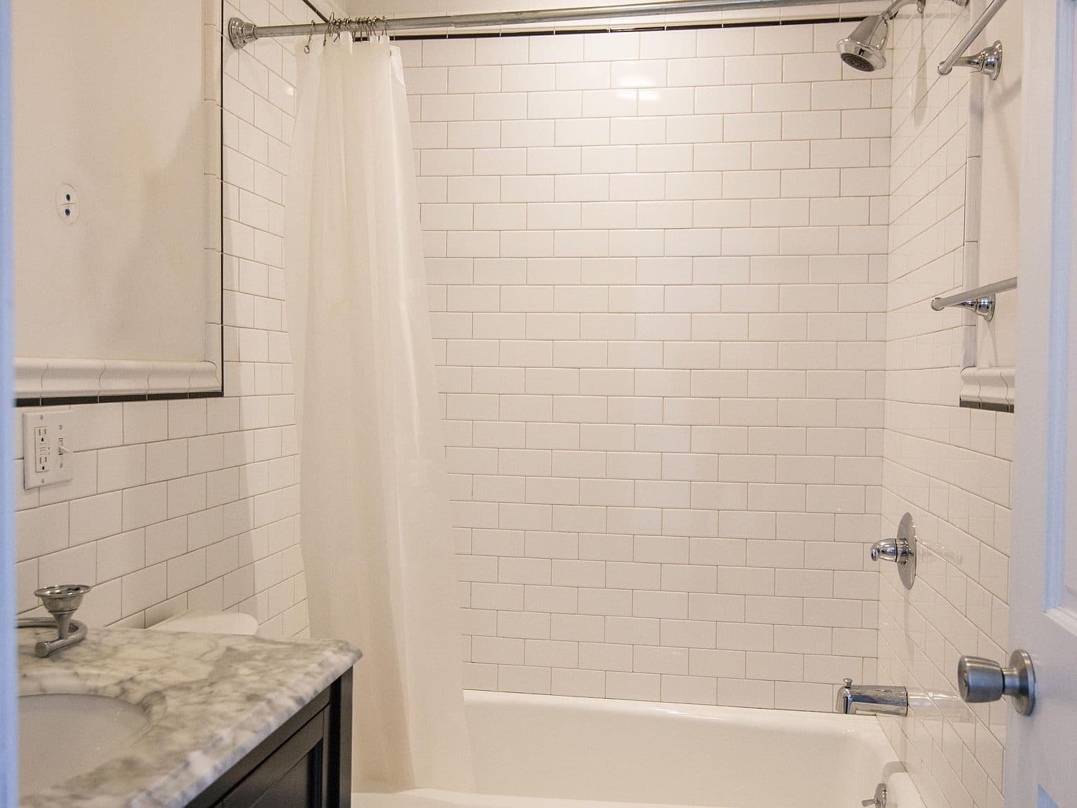 192 Nelson Street — photo 19