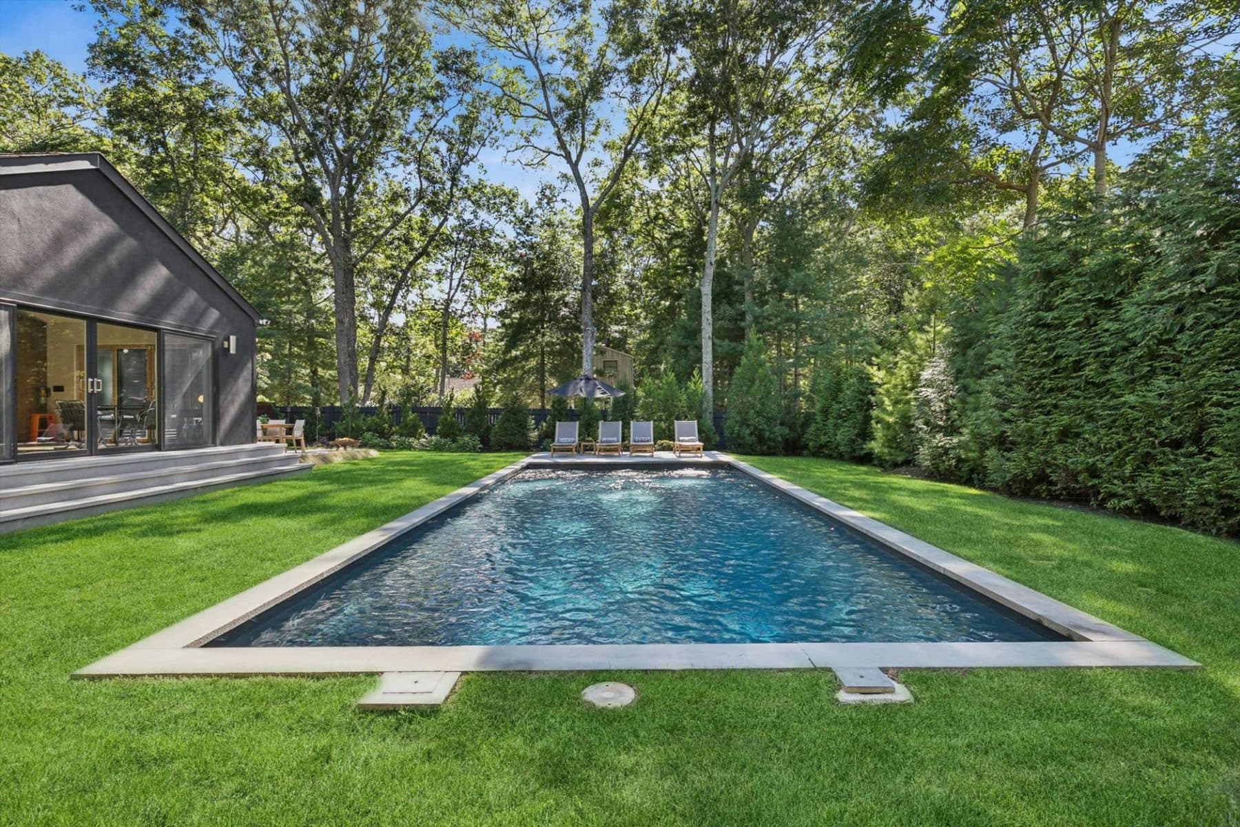 2 Locust Drive — photo 11
