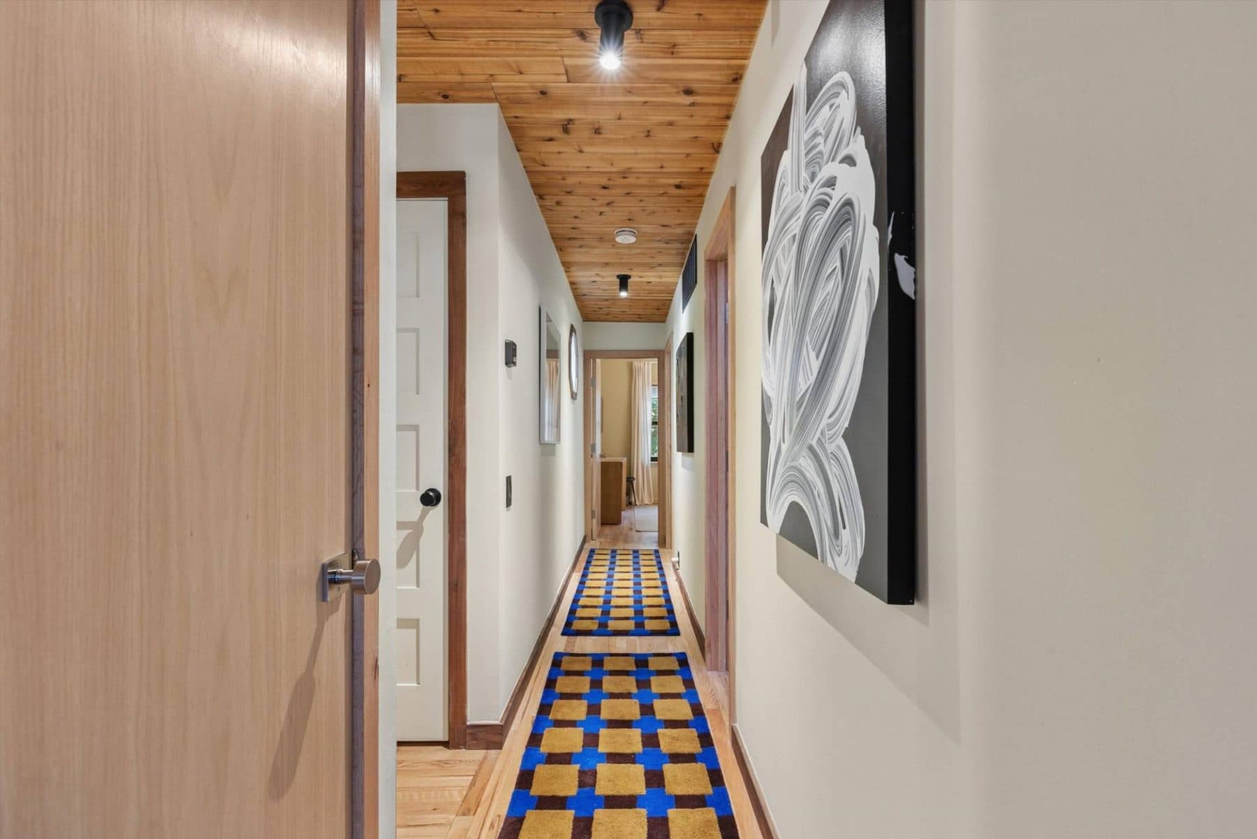 2 Locust Drive — photo 33