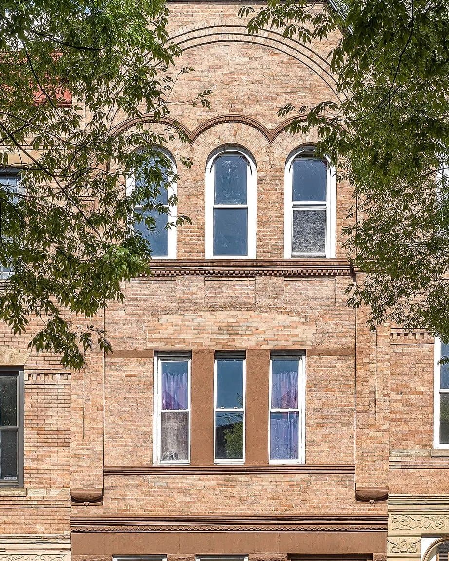 207 Edgecombe Avenue — photo 1
