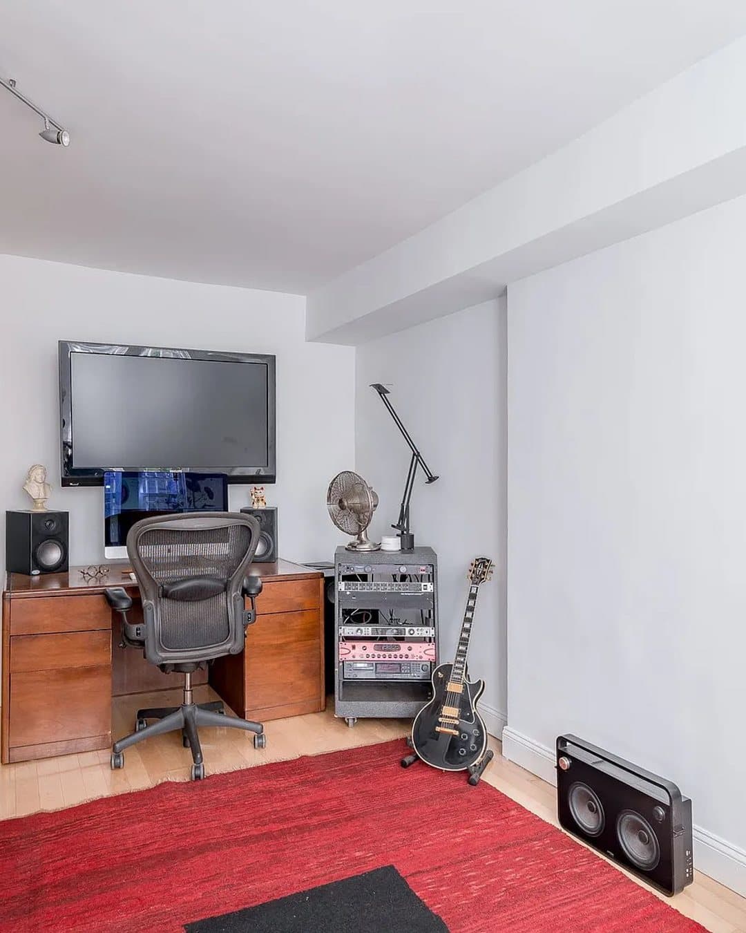 207 Edgecombe Avenue — photo 22