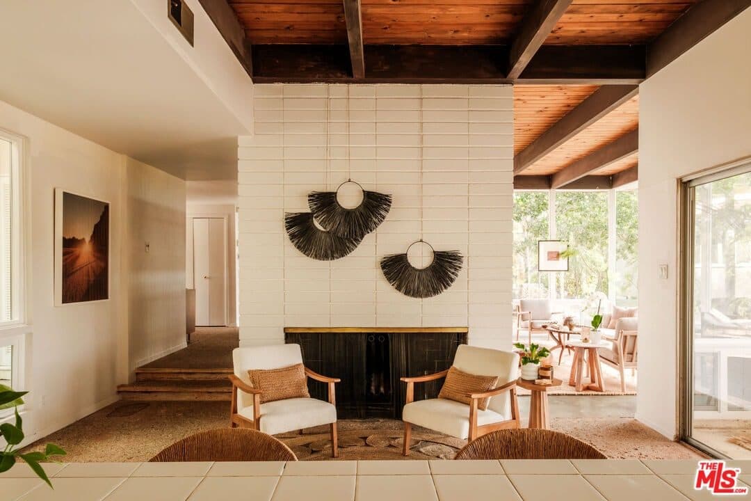 21269 Entrada Rd — photo 13