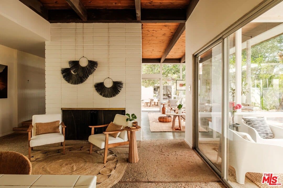 21269 Entrada Rd — photo 14