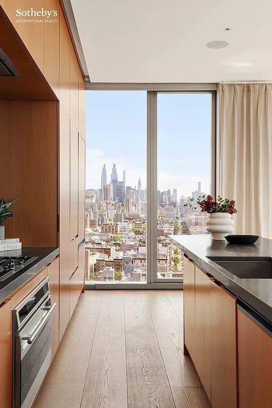 215 Chrystie Street #28E — photo 6