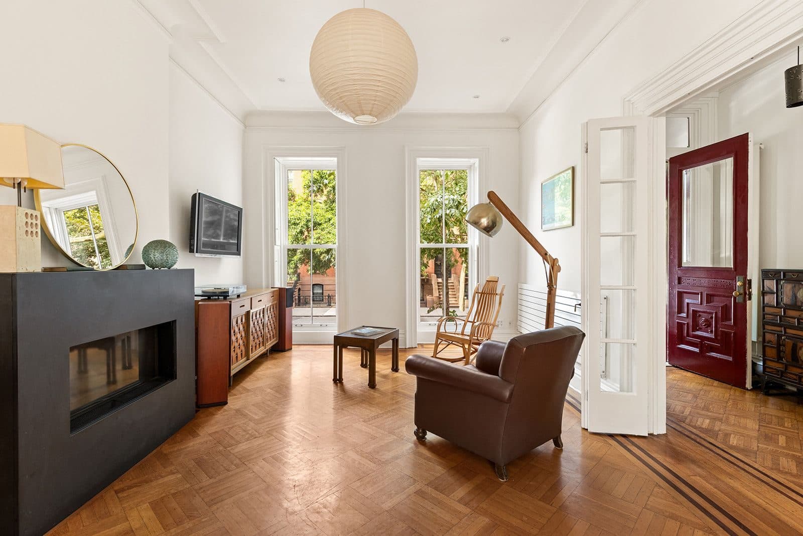 219 Carlton Avenue — photo 1