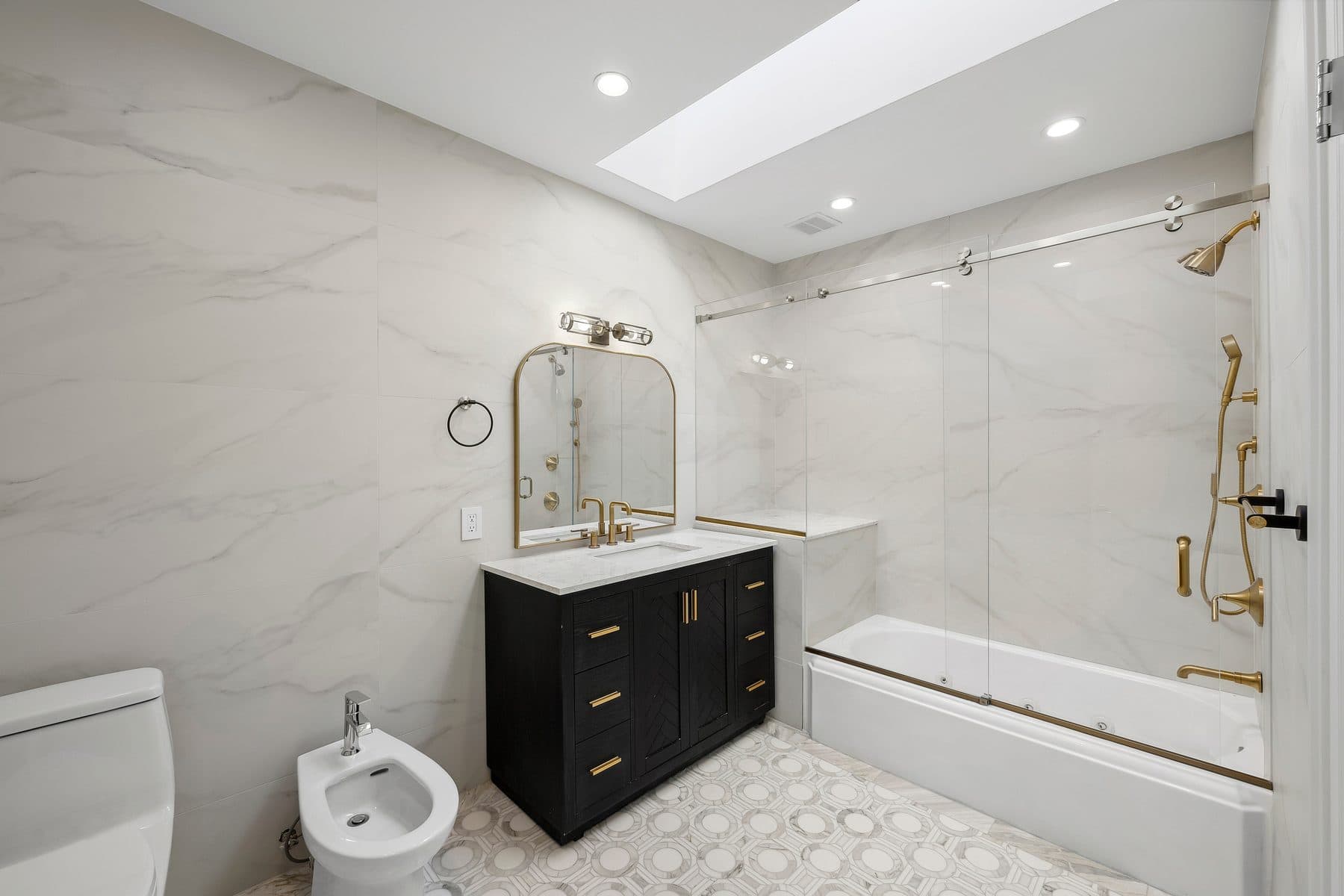 222 East 61st Street — photo 9