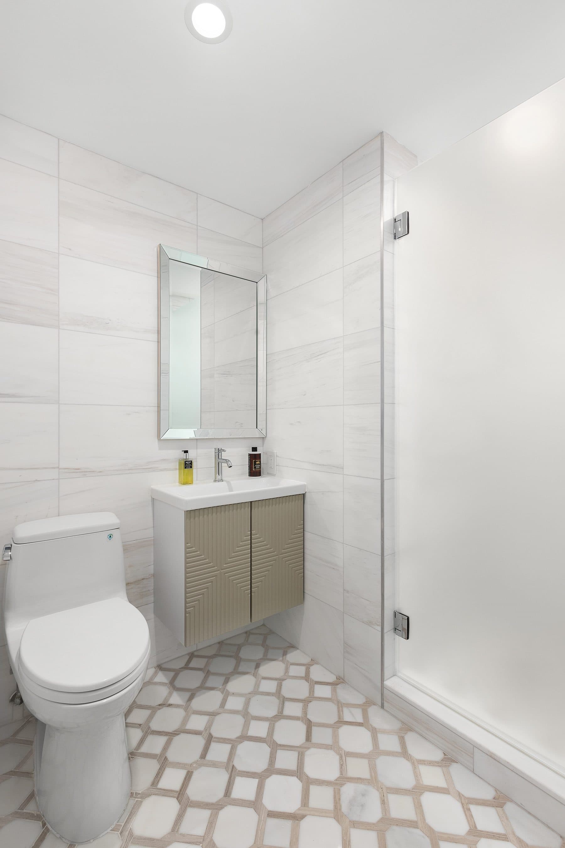 222 East 61st Street — photo 19