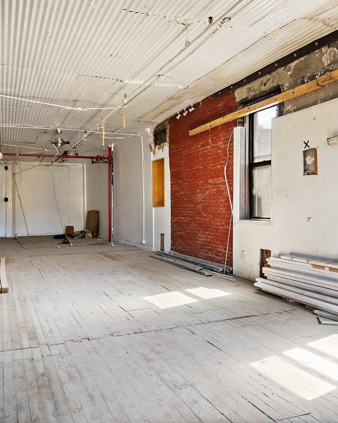 223 East 2nd Street — photo 6